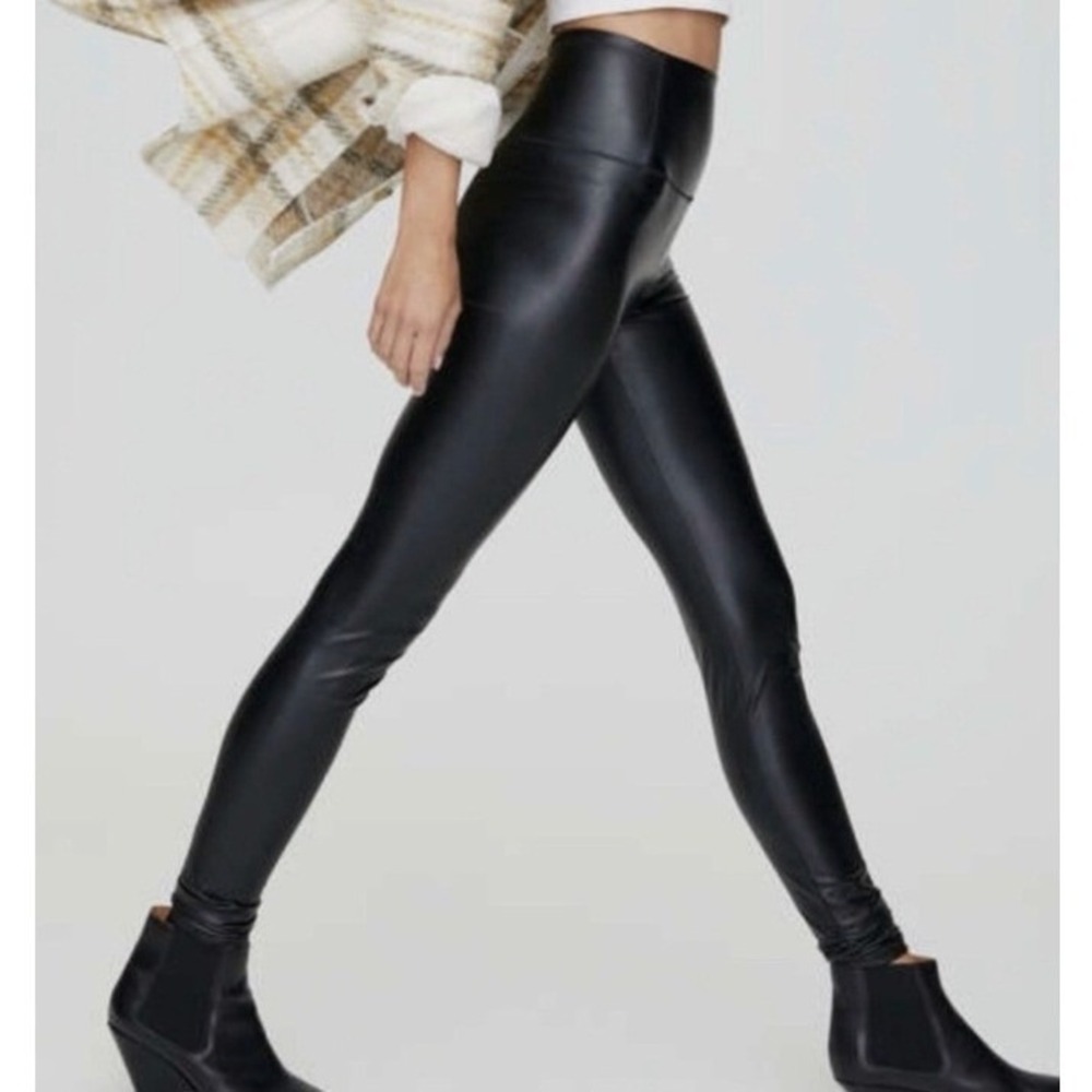 7 For All Mankind Leather Like High Rise Leggings Women M Black Stretch Pull On